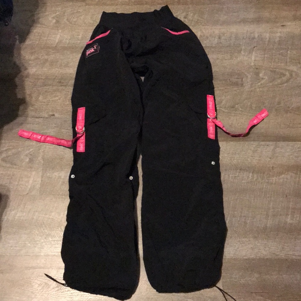 Zumba Party in Pink Cargo black pants size S